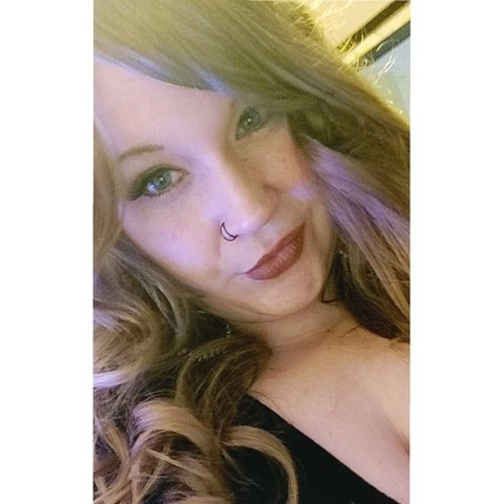 Meet your Posher, Dani